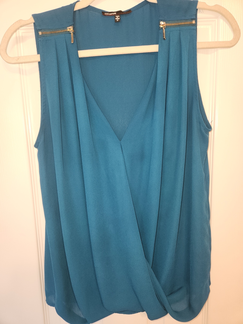 Love Culture Teal Sleeveless Draped Surplice Blouse with Gold Zippers - Small